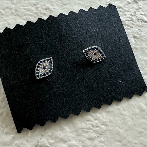 Unknown brand errings - Picture 1 of 3